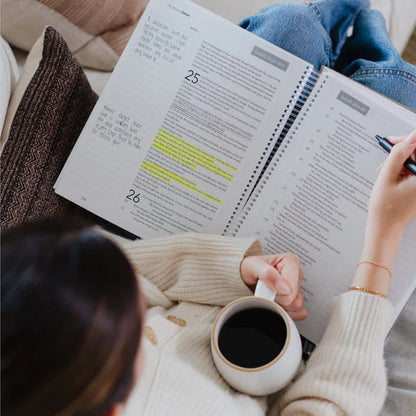 🙏🏼Bible Reading In One Year: A 52-Week Journey Through God's Word